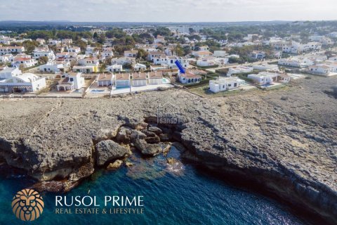 Huvila myytävänä Ciutadella De Menorca, Menorca, Espanja, 3 makuuhuonetta, 80 m2 No. 11044 - kuva 1