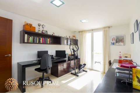 Huvila myytävänä Mahon, Menorca, Espanja, 5 makuuhuonetta, 352 m2 No. 39000 - kuva 18