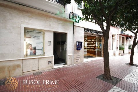 Huoneisto myytävänä Mahon, Menorca, Espanja, 5 makuuhuonetta, 169 m2 No. 38265 - kuva 2