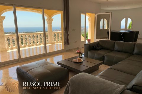 Huvila myytävänä Calpe, Alicante, Espanja, 4 makuuhuonetta, 380 m2 No. 39559 - kuva 2