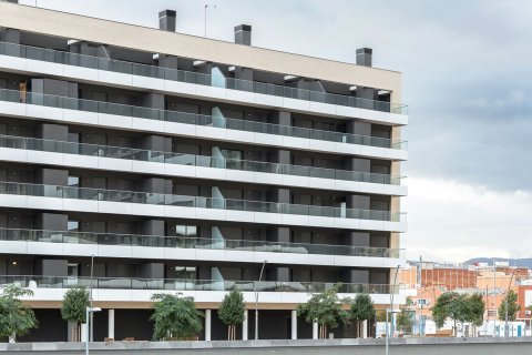 M Badalona, Barcelona, Espanja No. 46804 - kuva 2