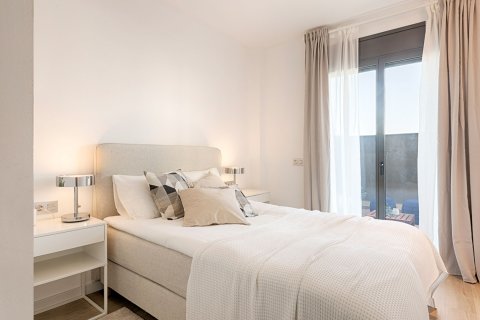 M Badalona, Barcelona, Espanja No. 46804 - kuva 7