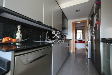 Huoneisto myytävänä Badalona, Barcelona, Espanja, 3 makuuhuonetta, 119 m2 No. 41012 - kuva 3