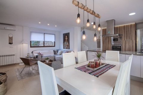 Huvila myytävänä Benissa, Alicante, Espanja, 4 makuuhuonetta, 180 m2 No. 43841 - kuva 4