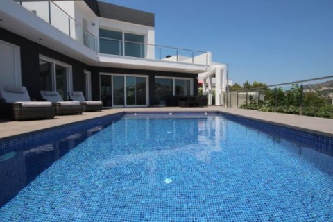 Huvila myytävänä Moraira, Alicante, Espanja, 4 makuuhuonetta, 350 m2 No. 44230 - kuva 1