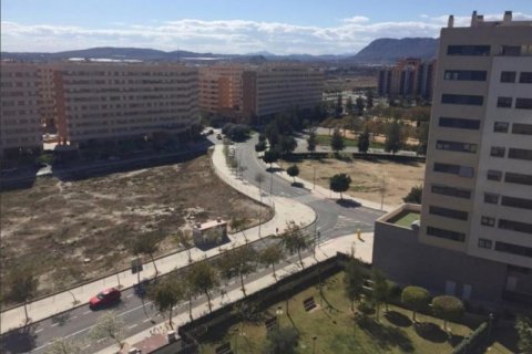 Huoneisto myytävänä Alicante, Espanja, 3 makuuhuonetta, 221 m2 No. 45927 - kuva 6