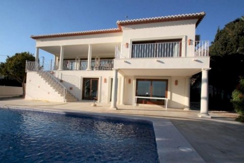 Huvila myytävänä Benissa, Alicante, Espanja, 4 makuuhuonetta, 359 m2 No. 45283 - kuva 10