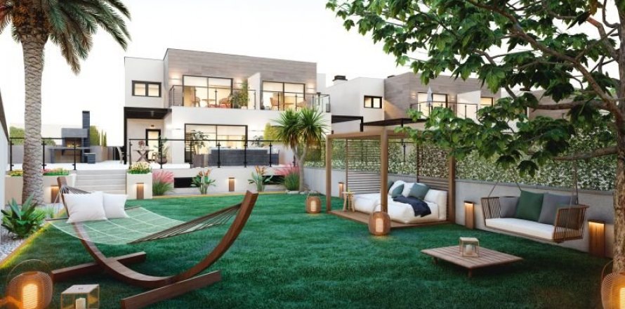 Kaupunkipientalo Alicante, Espanja 4 makuuhuonetta, 270 m2 No. 42137
