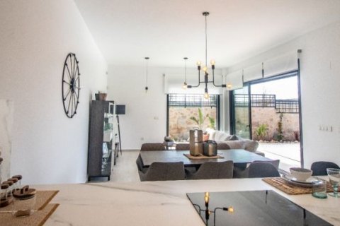 Huvila myytävänä Campoamor, Alicante, Espanja, 3 makuuhuonetta, 271 m2 No. 42223 - kuva 10