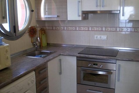 Huoneisto myytävänä Benidorm, Alicante, Espanja, 2 makuuhuonetta, 65 m2 No. 45475 - kuva 10