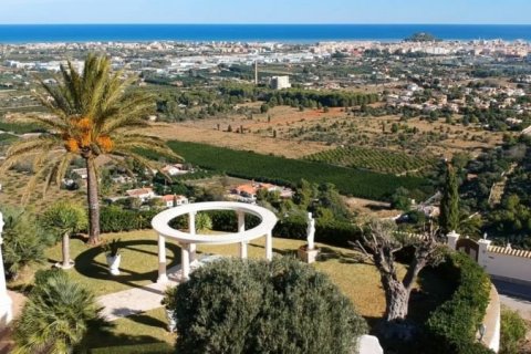 Huvila myytävänä Denia, Alicante, Espanja, 4 makuuhuonetta, 469 m2 No. 45403 - kuva 4