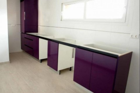 Huvila myytävänä Santa Pola, Alicante, Espanja, 4 makuuhuonetta, 132 m2 No. 46491 - kuva 7