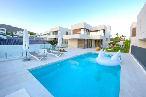 Huvila myytävänä Finestrat, Alicante, Espanja, 4 makuuhuonetta, 243 m2 No. 42167 - kuva 1