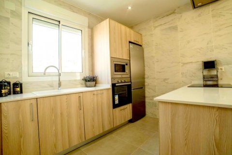 Huvila myytävänä Quesada, Jaen, Espanja, 3 makuuhuonetta, 351 m2 No. 44777 - kuva 8