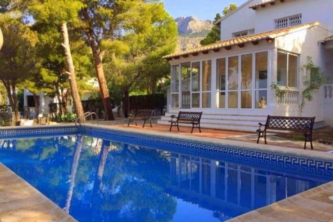 Huvila myytävänä Altea, Alicante, Espanja, 5 makuuhuonetta, 385 m2 No. 41685 - kuva 1