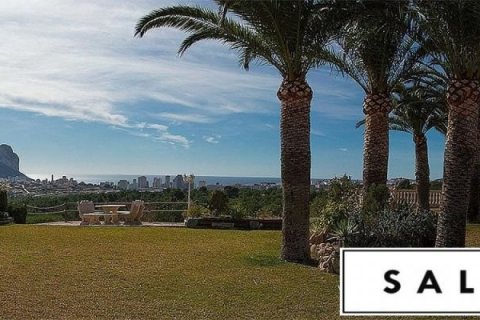 Linnat myytävänä Calpe, Alicante, Espanja, 5 makuuhuonetta, 440 m2 No. 45339 - kuva 2