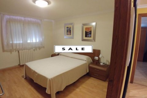 Huoneisto myytävänä Benidorm, Alicante, Espanja, 5 makuuhuonetta, 245 m2 No. 44334 - kuva 10