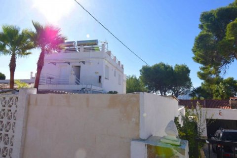 Huvila myytävänä Calpe, Alicante, Espanja, 15 makuuhuonetta, 302 m2 No. 42838 - kuva 7