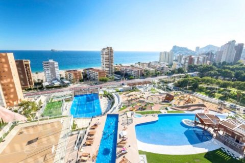 Huoneisto myytävänä Benidorm, Alicante, Espanja, 2 makuuhuonetta, 114 m2 No. 42670 - kuva 1