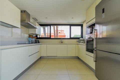 Huvila myytävänä Albir, Alicante, Espanja, 3 makuuhuonetta, 418 m2 No. 41508 - kuva 9