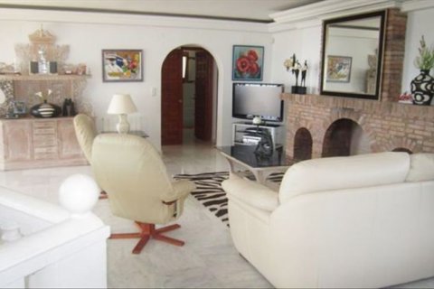 Huvila myytävänä Calpe, Alicante, Espanja, 4 makuuhuonetta, 415 m2 No. 43955 - kuva 5