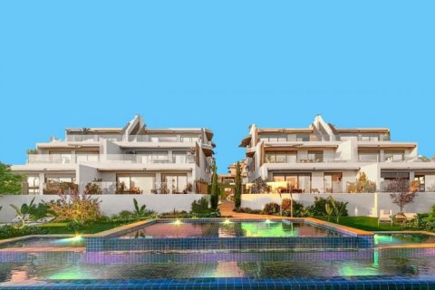 Hotelli myytävänä Villajoyosa, Alicante, Espanja, 27 makuuhuonetta, 1.93 m2 No. 41595 - kuva 1