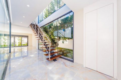 Huvila myytävänä Torrevieja, Alicante, Espanja, 4 makuuhuonetta, 482 m2 No. 44163 - kuva 10