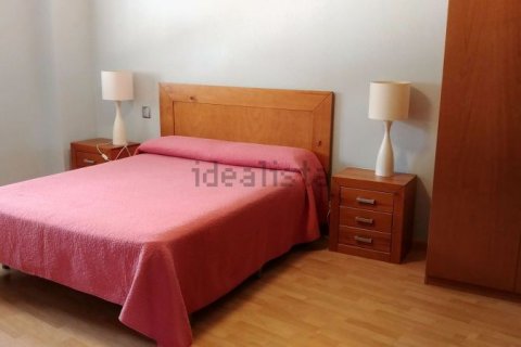 Huoneisto myytävänä Benidorm, Alicante, Espanja, 5 makuuhuonetta, 245 m2 No. 44334 - kuva 9