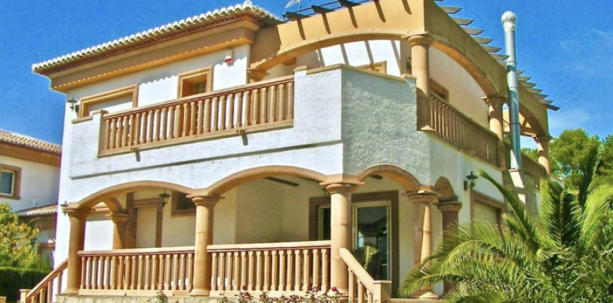 Huvila Javea, Alicante, Espanja 4 makuuhuonetta, 301 m2 No. 41637