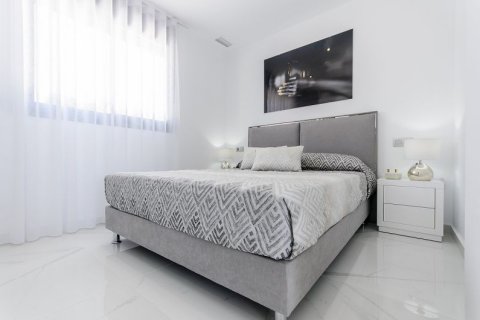 Huvila myytävänä Alicante, Espanja, 3 makuuhuonetta, 118 m2 No. 42507 - kuva 5