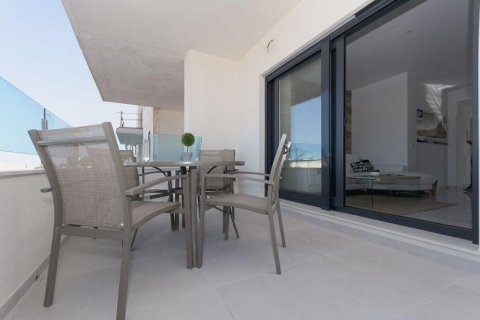 Kaupunkipientalo myytävänä Polop, Alicante, Espanja, 3 makuuhuonetta, 161 m2 No. 42555 - kuva 8