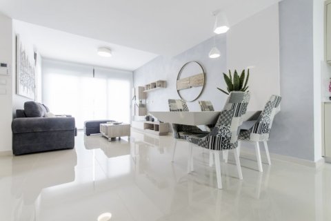 Huvila myytävänä Villamartin, Alicante, Espanja, 4 makuuhuonetta, 242 m2 No. 43320 - kuva 4