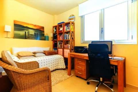 Huoneisto myytävänä La Mata, Alicante, Espanja, 2 makuuhuonetta, 95 m2 No. 42686 - kuva 8