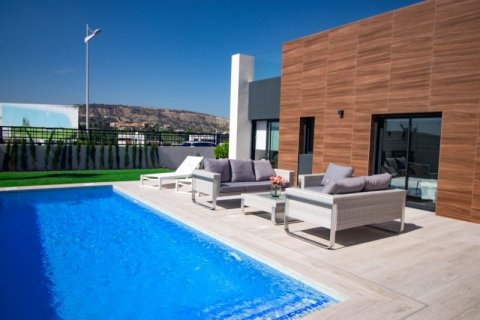 Huvila myytävänä Campoamor, Alicante, Espanja, 3 makuuhuonetta, 277 m2 No. 42224 - kuva 2