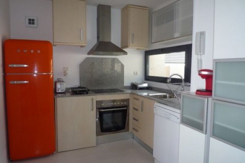 Huvila myytävänä Calpe, Alicante, Espanja, 2 makuuhuonetta, 83 m2 No. 44267 - kuva 5