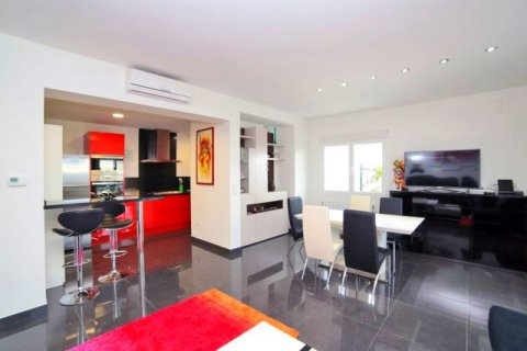 Huvila myytävänä Denia, Alicante, Espanja, 3 makuuhuonetta, 215 m2 No. 42713 - kuva 9