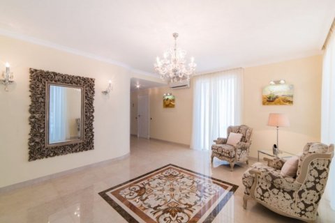 Hotelli myytävänä Altea, Alicante, Espanja, 5 makuuhuonetta, 697 m2 No. 45366 - kuva 8