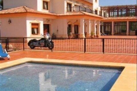 Hotelli myytävänä Finestrat, Alicante, Espanja, 13 makuuhuonetta, 1000 m2 No. 44078 - kuva 7