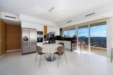 Huvila myytävänä Calpe, Alicante, Espanja, 3 makuuhuonetta, 232 m2 No. 45330 - kuva 7