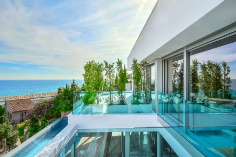 Huvila myytävänä Calpe, Alicante, Espanja, 3 makuuhuonetta, 600 m2 No. 43118 - kuva 7