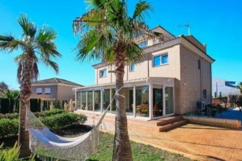 Huvila myytävänä La Nucia, Alicante, Espanja, 5 makuuhuonetta, 500 m2 No. 45704 - kuva 2