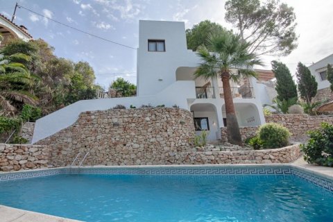 Huvila myytävänä Benissa, Alicante, Espanja, 4 makuuhuonetta, 180 m2 No. 43841 - kuva 2