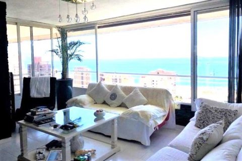 Kattohuoneisto myytävänä Benidorm, Alicante, Espanja, 2 makuuhuonetta, 176 m2 No. 42052 - kuva 1