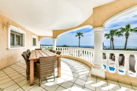 Huvila myytävänä Calpe, Alicante, Espanja, 6 makuuhuonetta, 415 m2 No. 42195 - kuva 7