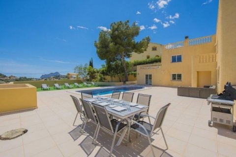 Huvila myytävänä Calpe, Alicante, Espanja, 4 makuuhuonetta, 275 m2 No. 45455 - kuva 3