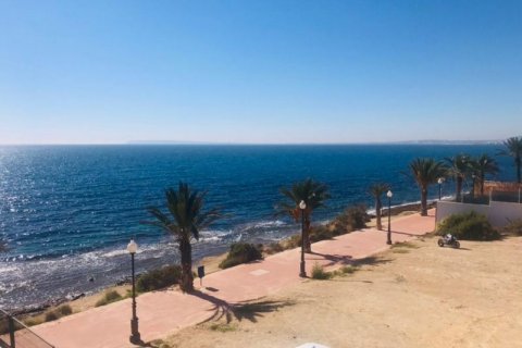 Kaupunkipientalo myytävänä Alicante, Espanja, 4 makuuhuonetta, 420 m2 No. 44641 - kuva 2
