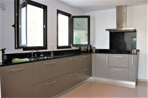 Huvila myytävänä Benissa, Alicante, Espanja, 3 makuuhuonetta, 247 m2 No. 43054 - kuva 7