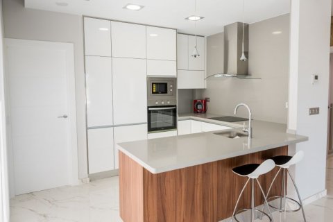 Huvila myytävänä Alicante, Espanja, 3 makuuhuonetta, 216 m2 No. 42653 - kuva 9