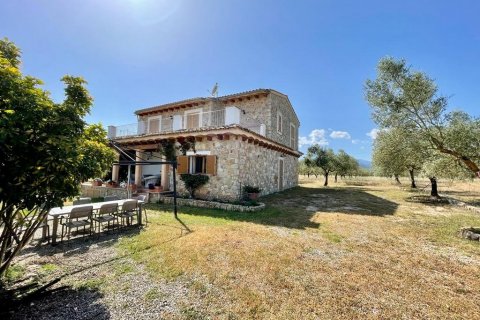 Finca myytävänä Llubi, Mallorca, Espanja, 4 makuuhuonetta, 245 m2 No. 46777 - kuva 2