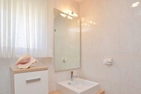 Huvila myytävänä El Campello, Alicante, Espanja, 3 makuuhuonetta, 450 m2 No. 44034 - kuva 7